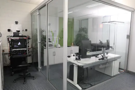 Glass lab with camera rack – Arclap construction camera