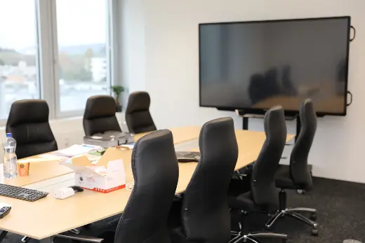 Meeting room at HQ – Arclap construction camera