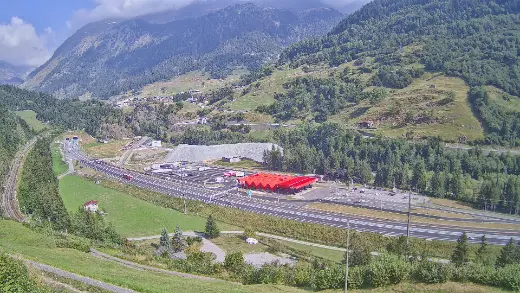 Alpine highway and tunnel portal – Arclap construction camera